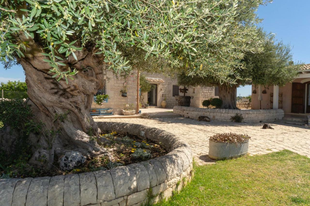 La Casazza - Country House Daire Rosolini Dış mekan fotoğraf